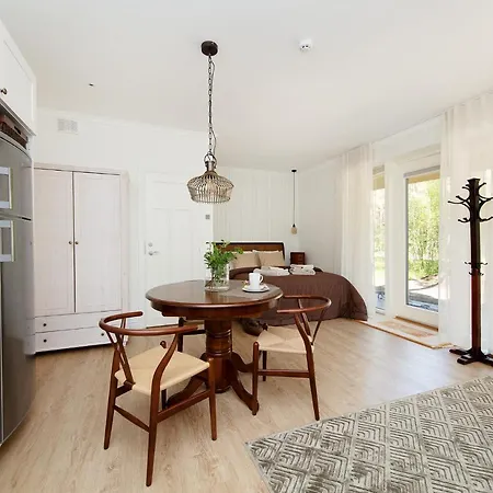 Sea View By The Apartment