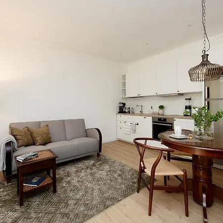 Sea View By The Appartement *