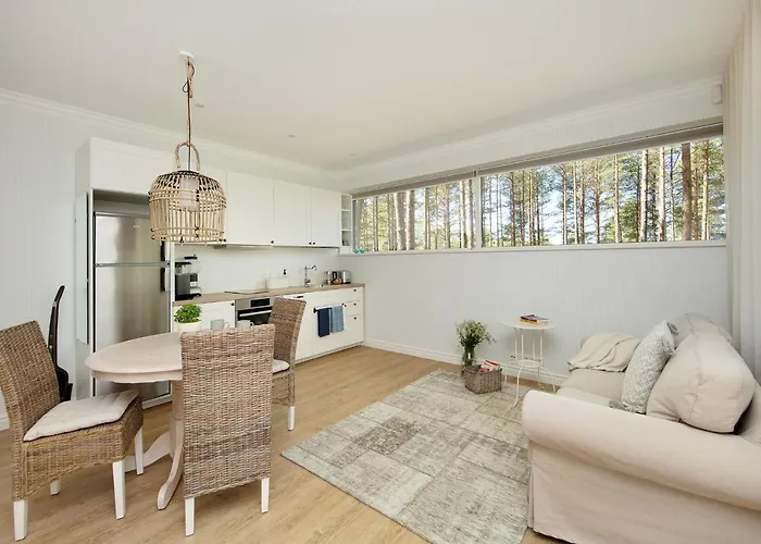 Apartament Sea View By The