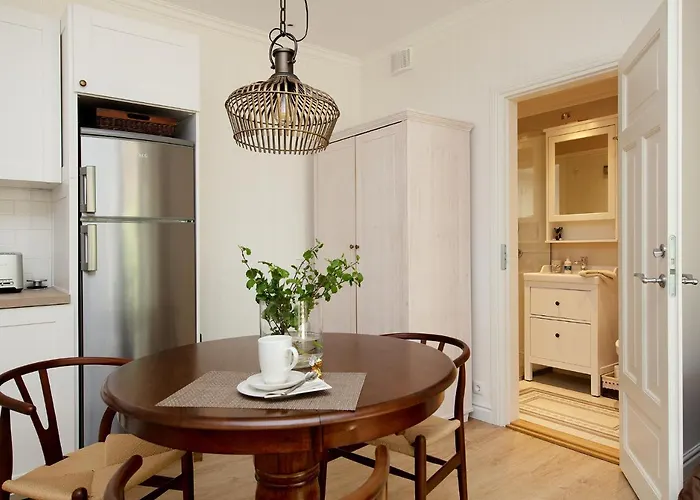 Sea View By The Apartament *