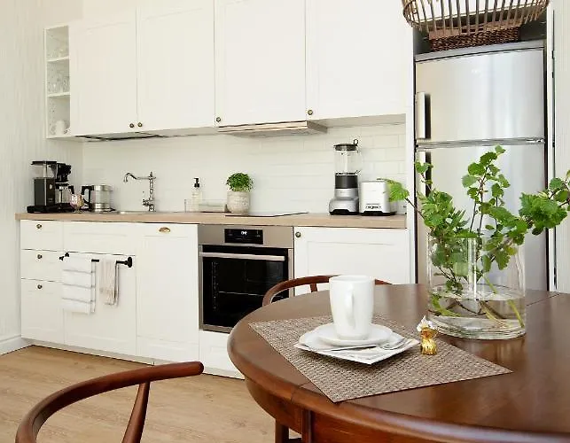 Sea View By The Apartament *